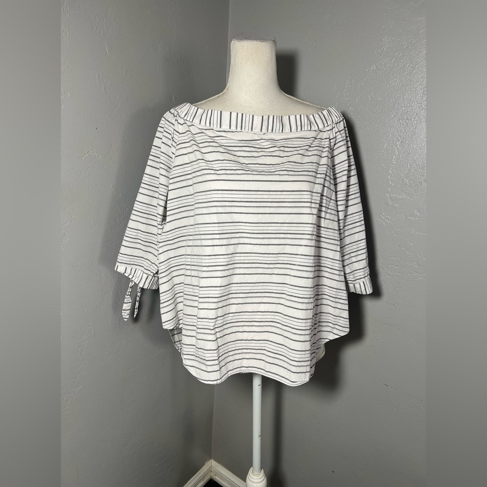 ANN TAYLOR |White and Gray Stripe. Off-Shoulder 3/4 Sleeve Shirt Top Size XL